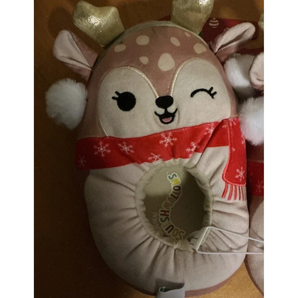 Jazwares Squishmallows Kids' Holiday Slippers‎ Dawn the Fawn - Size 4/5 - New